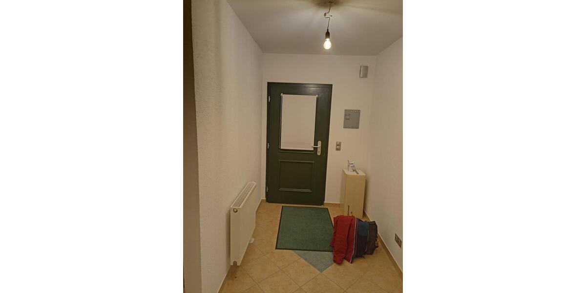 Etagenwohnung Potsdam Drewitz - 3 Zimmer, 112 m&sup2;, 2.050&euro; | Angebot:25300861