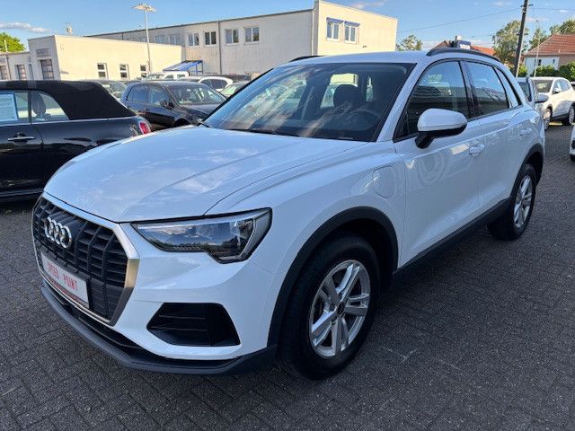 Audi Q3 35.560 km 28.990 € Brandenburg 14770