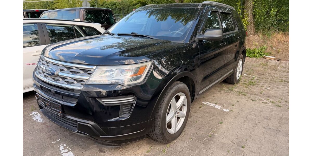 Ford Explorer 149.000 km 19.895 &euro; Berlin 13581