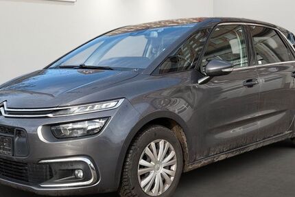 Citroen C4 SpaceTourer 108.569 km 5.799 &euro; Berlin 12681