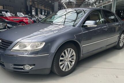 VW Phaeton 322.110 km 4.400 &euro; Berlin 10999