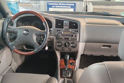 Nissan Primera 79.000 km 2.980 &euro; Berlin 13589