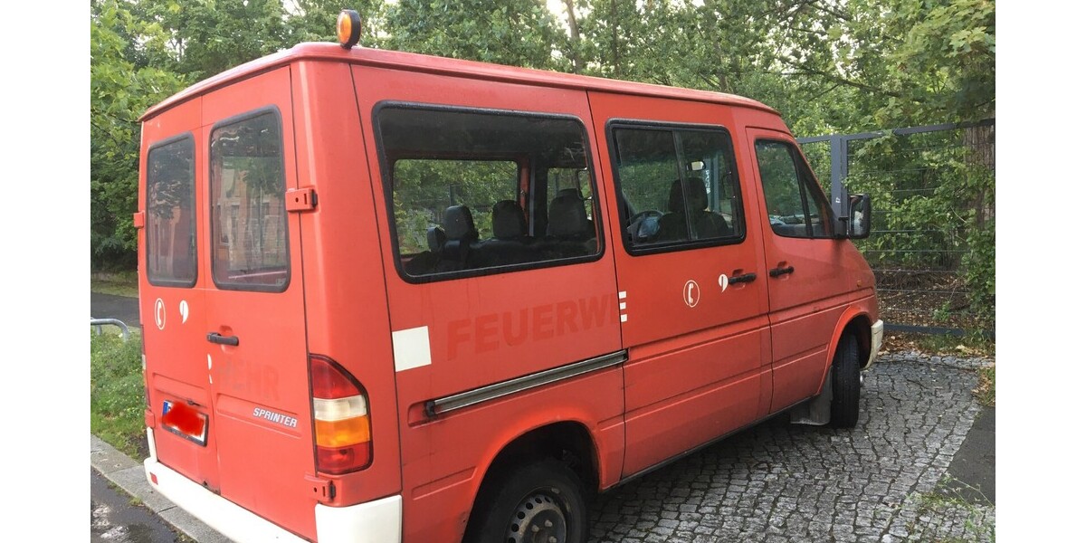 Mercedes-Benz Sprinter 178.000 km 8.300 € Berlin 10178