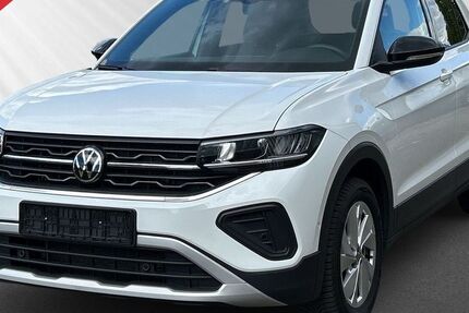 VW T-Cross 7.700 km 28.890 &euro; Dallgow-Döberitz 14624