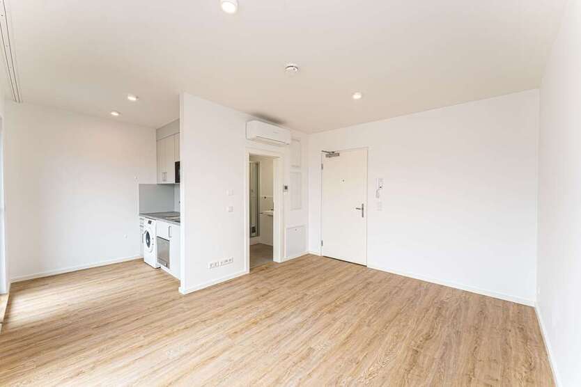 Wohnung zum Mieten in Berlin 1.175 € 30.7 m²