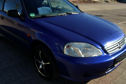 Honda Civic 194.704 km 1.750 € Brandenburg 14776