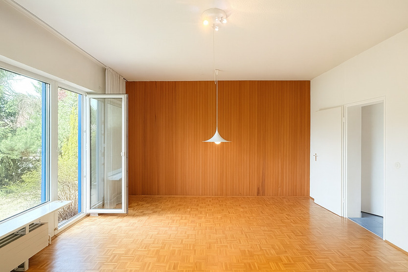 Familienidyll in Berlin-Lichtenrade: Reihenendhaus mit großem Garten & Sanierungspotenzial