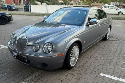 Jaguar S-Type 100.283 km 7.990 &euro; Berlin 13585