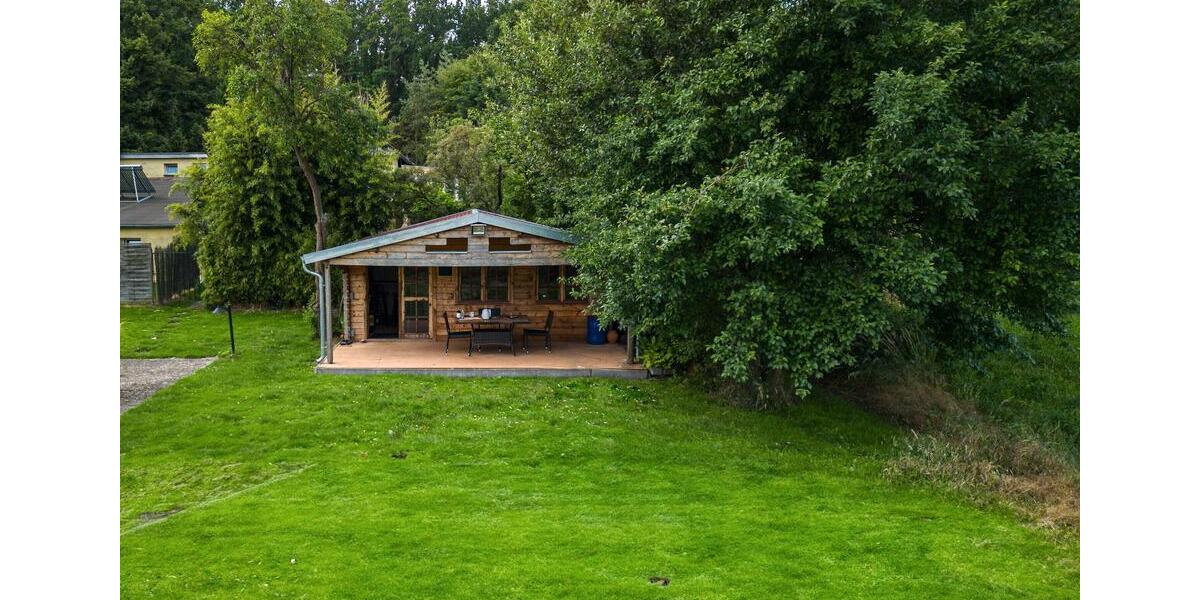 Einfamilienhaus Michendorf - 5 Zimmer, 400 m&sup2;, 950.000&euro; | Angebot:10809395