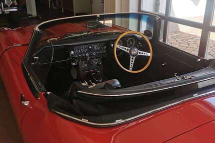 Jaguar E-Type