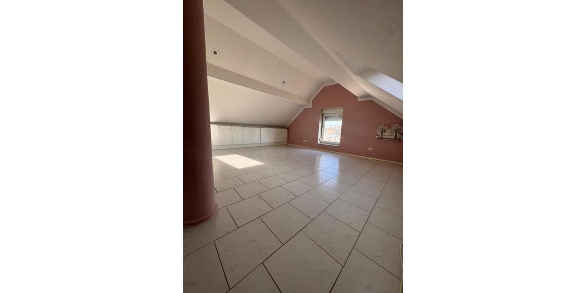 Einfamilienhaus Nauen - 3 Zimmer, 181 m&sup2;, 499.000&euro; | Angebot:26275462