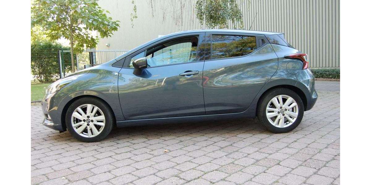 Nissan Micra 60.200 km 12.690 &euro; Berlin 13435