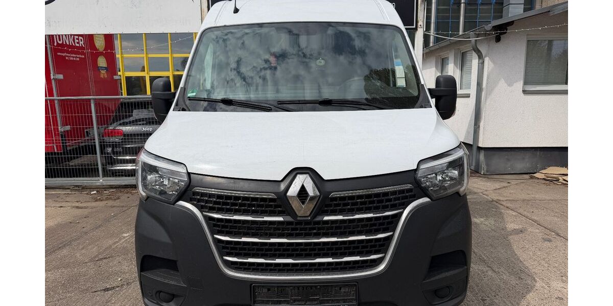 Renault Master 135.600 km 15.999 &euro; Berlin 12555
