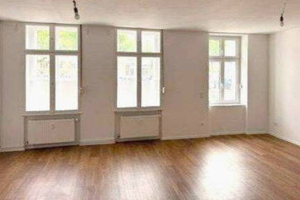 Wohnung Berlin Friedrichshain - 2 Zimmer, 77 m&sup2;, 1.100&euro; | Angebot:26554821