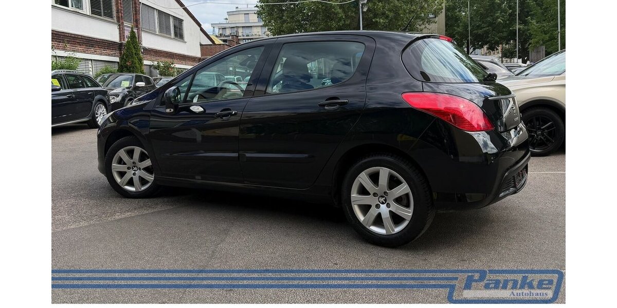 Peugeot 308 Active*PDCh*Klima*S.heft*LED*Tel.*Tempo 106.958 km 4.480 &euro; Berlin 13187