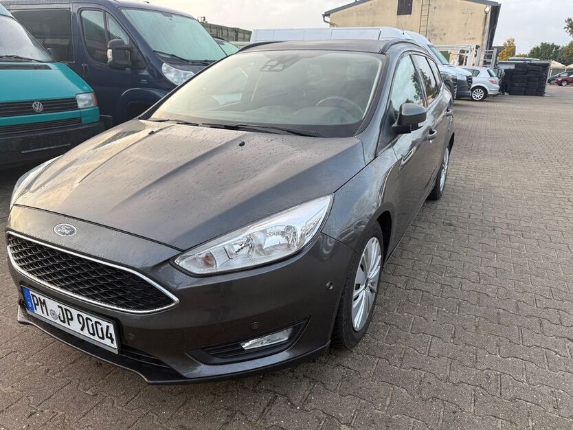 Ford Focus 101.890 km 9.500 € Groß Kreutz 14550