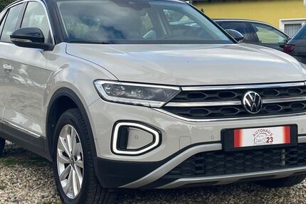VW T-Roc 15.500 km 25.799 &euro; Trebbin 14959