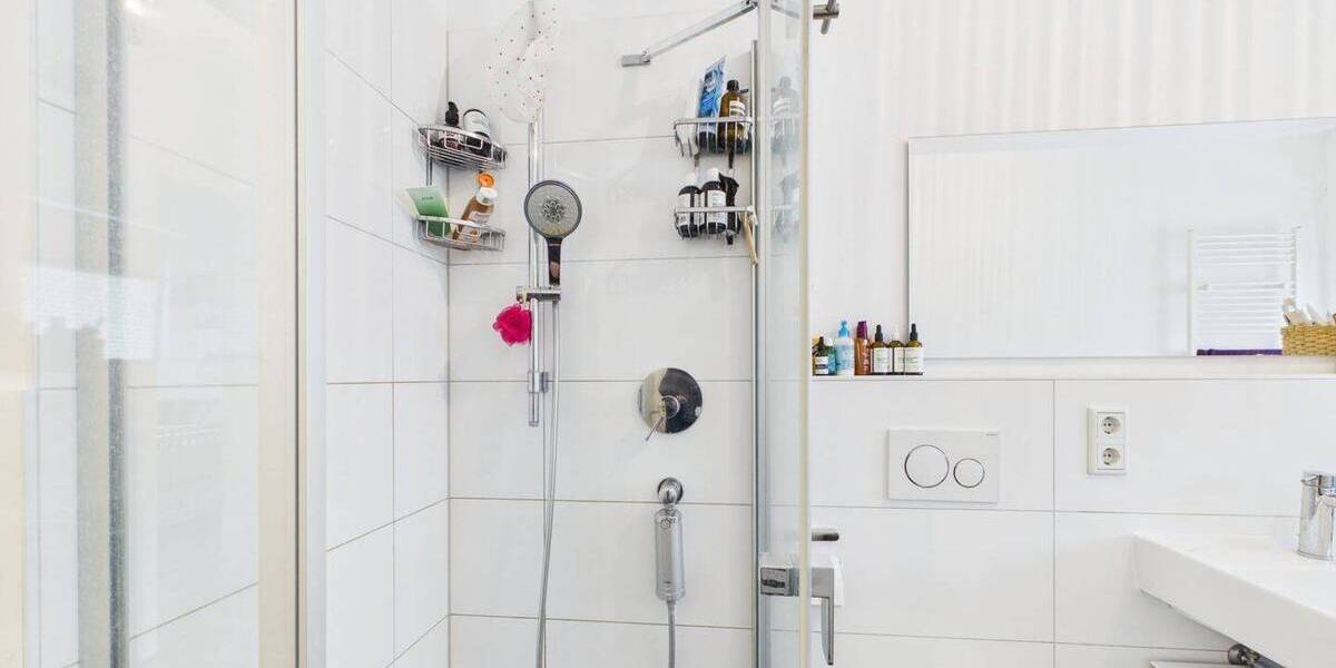 Etagenwohnung Berlin Marienfelde - 3 Zimmer, 93 m&sup2;, 2.200&euro; | Angebot:26684242