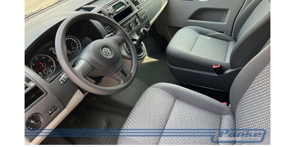 VW T5 Transporter Kombi 1. Hand 8 sitzer 169.000 km 14.990 € Berlin 13187