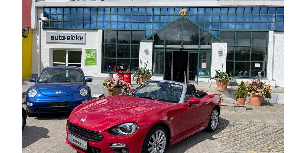 Fiat 124 Spider 94.400 km 15.490 &euro; Berlin 12247