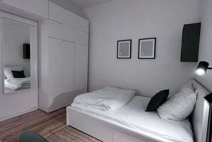 Zimmer Berlin Neukölln - 1 Zimmer, 819&euro; | Angebot:23539078