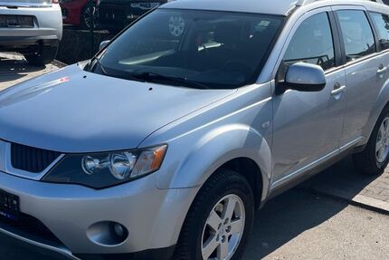 Mitsubishi Outlander 140.000 km 3.800 &euro; Berlin 13597