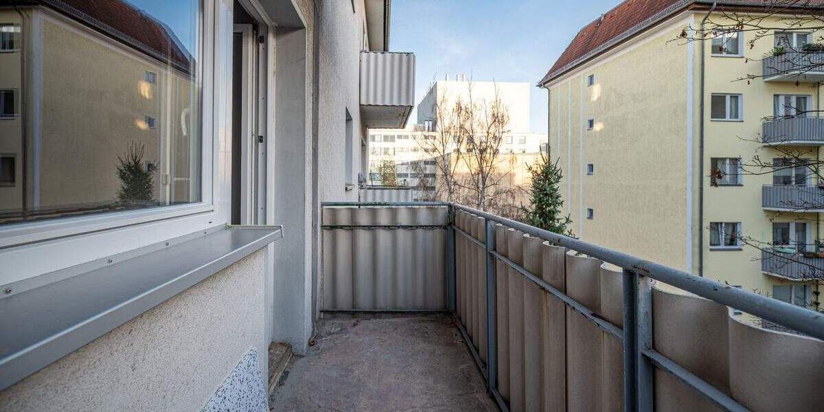 Etagenwohnung Berlin Charlottenburg - 3 Zimmer, 84 m&sup2;, 545.000&euro; | Angebot:25712239