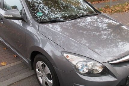 Hyundai i30 108.000 km 3.450 &euro; Berlin 12357