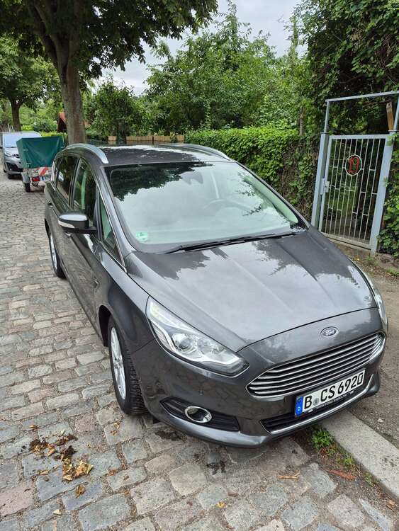 S-Max