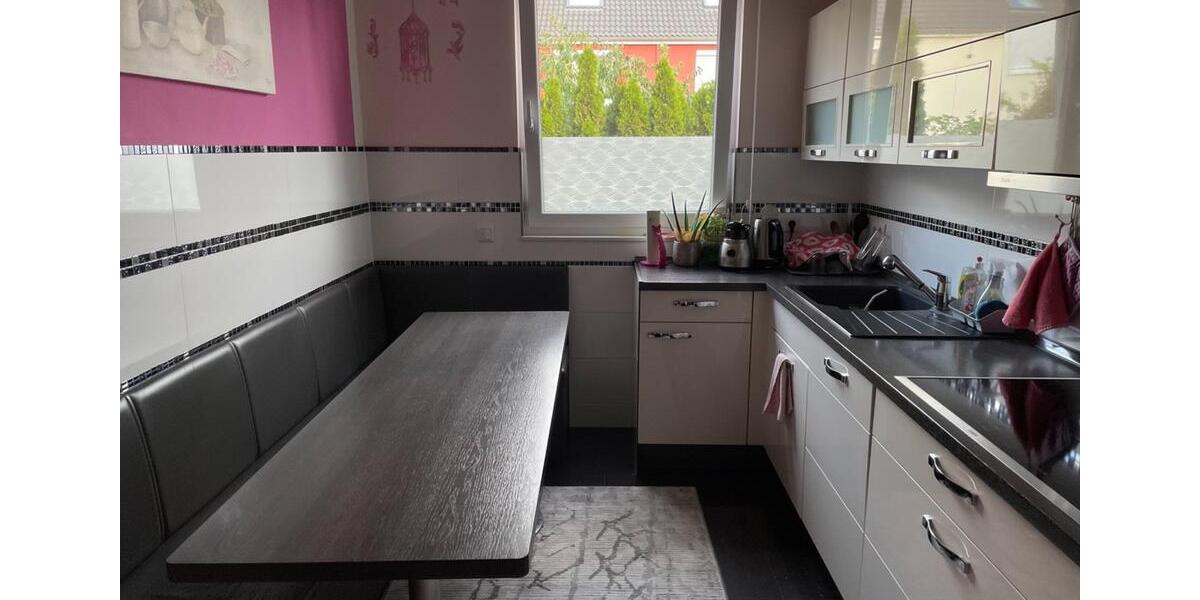 Reihenhaus Berlin Spandau - 5 Zimmer, 142 m&sup2;, 2.700&euro; | Angebot:24382711