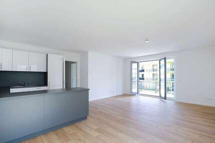 Wohnung zum Mieten in Berlin 1.881 € 98 m² 4 zimmer