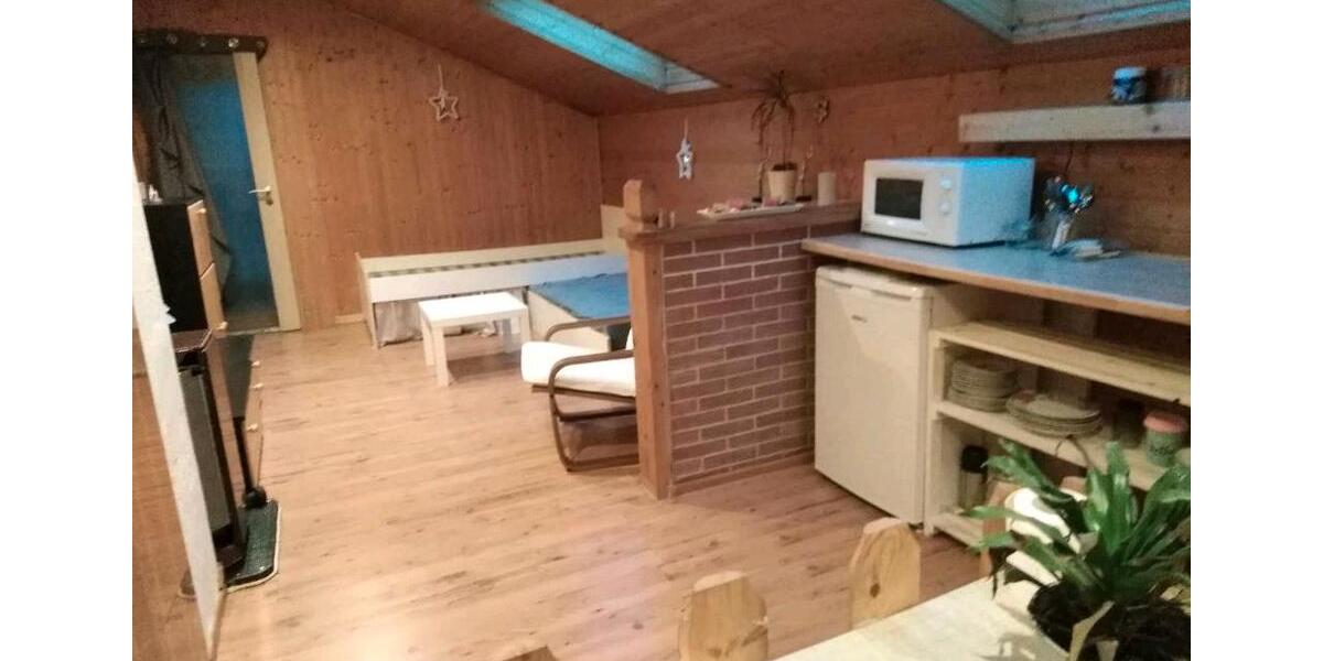 Dachgeschoßwohnung Michendorf - 1.5 Zimmer, 42 m&sup2;, 650&euro; | Angebot:24210889
