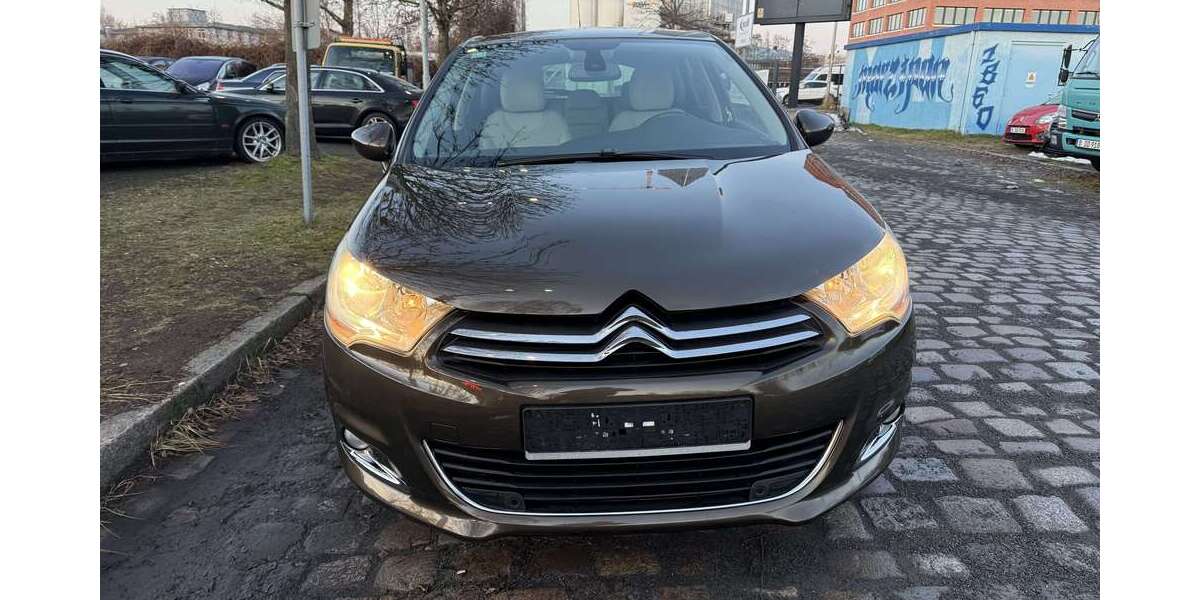 Citroen C4 99.000 km 5.799 &euro; Berlin 12043