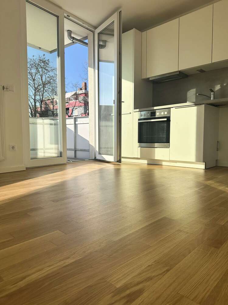 Wohnung zum Mieten in Berlin 1.077 € 58.3 m²