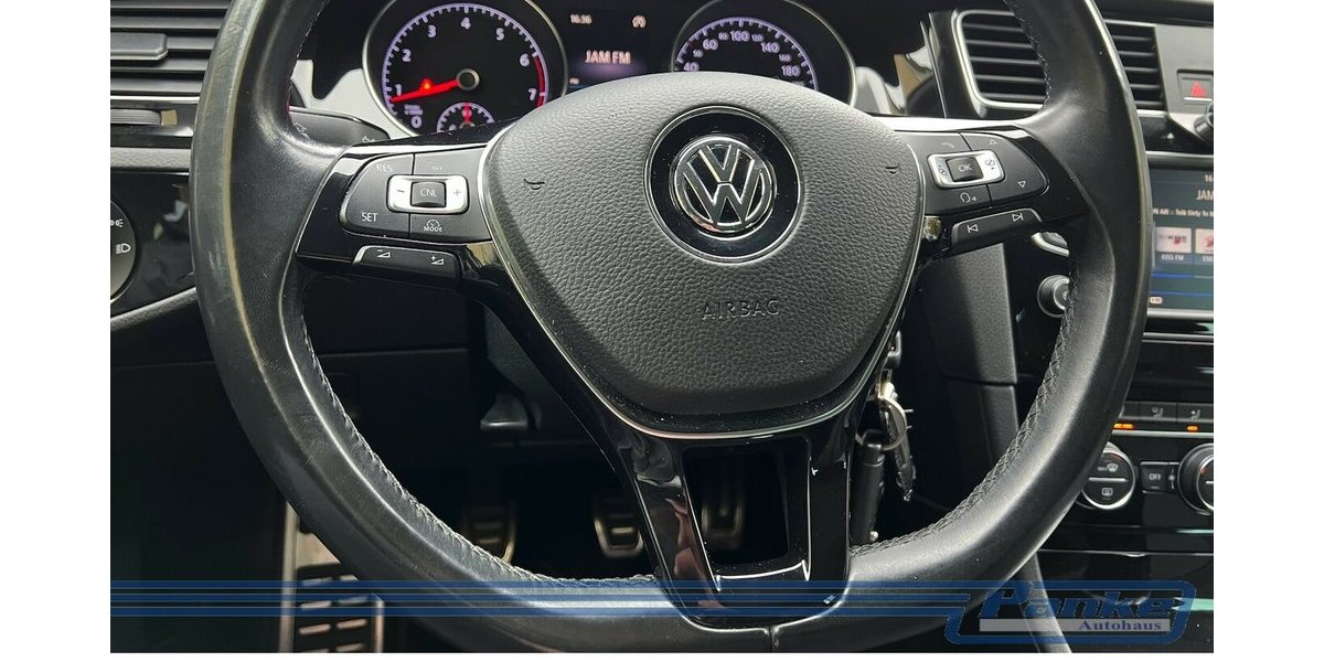 VW Golf VII Allstar BMT*PDC*Xenon*SHZ*Tempo* 94.457 km 12.990 &euro; Berlin 13187