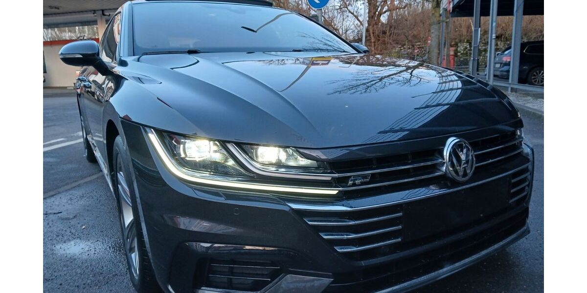 VW Arteon 104.000 km 20.999 &euro; Blankenfelde-Mahlow 15831