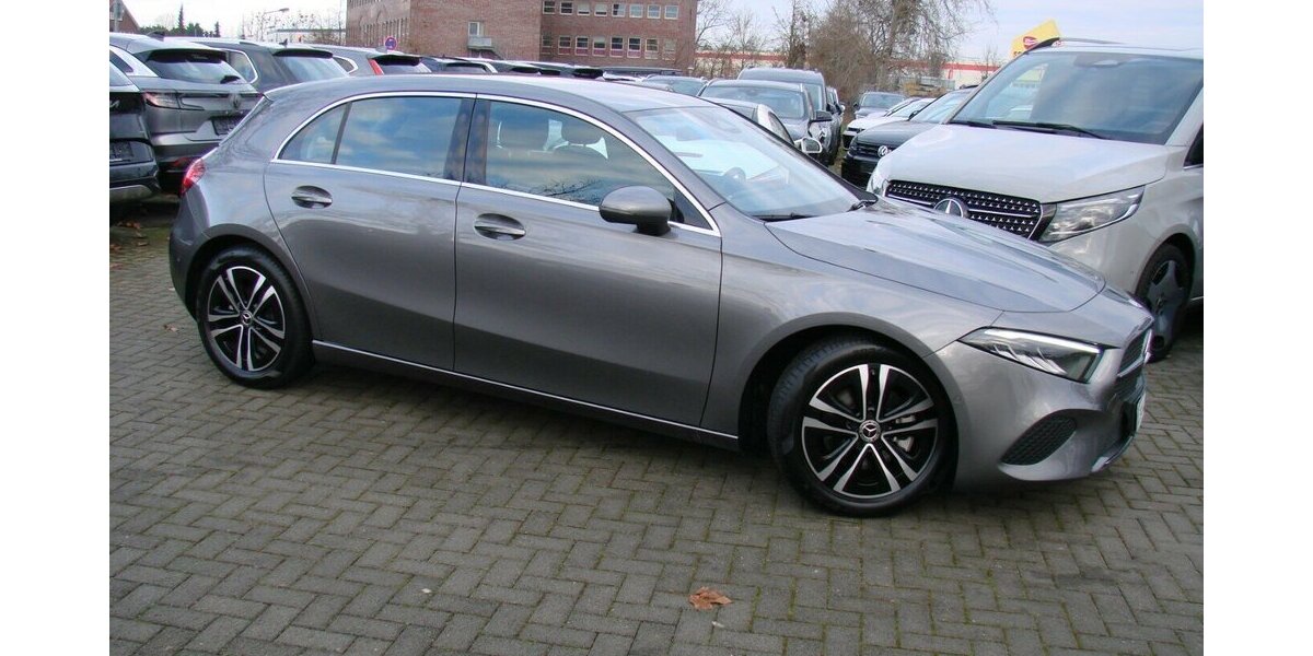 Mercedes-Benz A 200 d Urban Progressive DISTRONIC Pro LED Kamera 6.381 km 30.980 &euro; Falkensee 14612