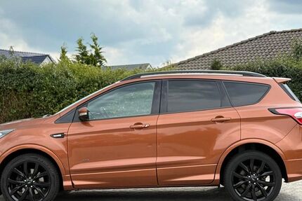 Ford Kuga 131.500 km 13.990 &euro; Ludwigsfelde( bei Berlin) 14974