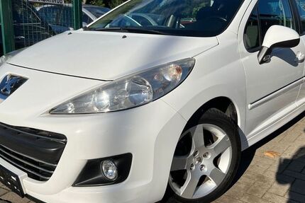 Peugeot 207 127.000 km 3.990 € Berlin Weißensee-Pankow 13086