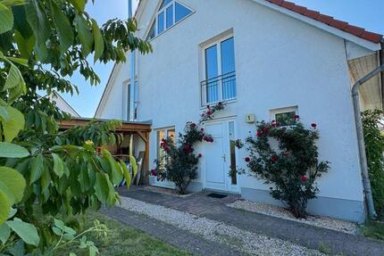 Haus Trebbin - 4.5 Zimmer, 132 m&sup2;, 528.000&euro; | Angebot:26758282
