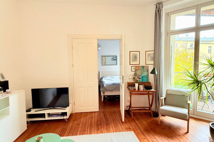 2-Zimmer-Wohnung möbeliert 2-Room-furnished-flat 2 zimmer