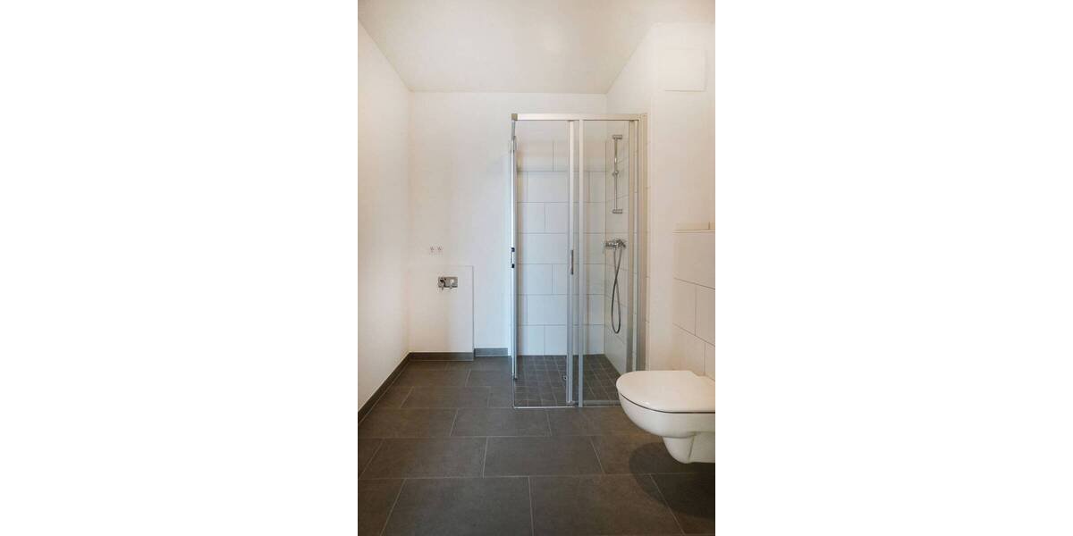 Etagenwohnung Berlin Siemensstadt - 4 Zimmer, 94 m&sup2;, 1.715&euro; | Angebot:26364135