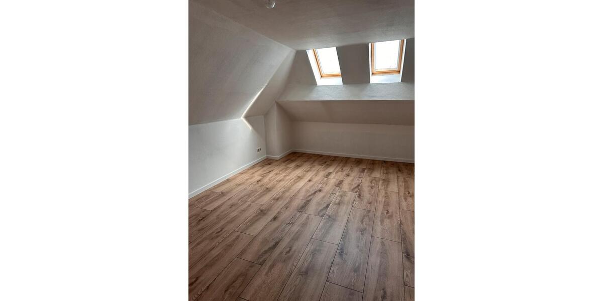 Etagenwohnung Schwielowsee - 2.5 Zimmer, 77 m&sup2;, 1.071&euro; | Angebot:26372784