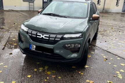 Dacia Spring 16.056 km 14.000 € Berlin 12487