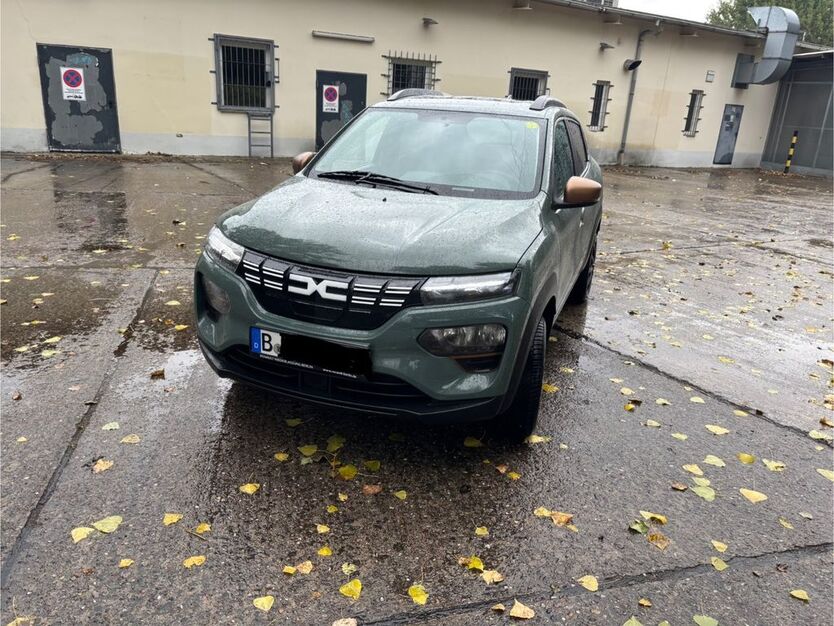 Dacia Spring 16.056 km 14.000 € Berlin 12487