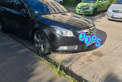 Opel Insignia 218.000 km 7.900 &euro; Berlin 12627