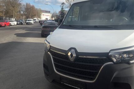 Renault Master 378.000 km 7.900 &euro; Berlin 12057
