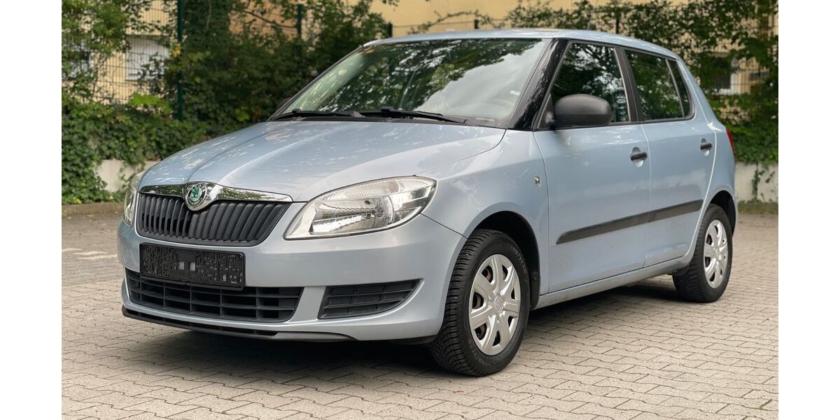 Skoda Fabia 57.835 km 2.999 &euro; Berlin 12351
