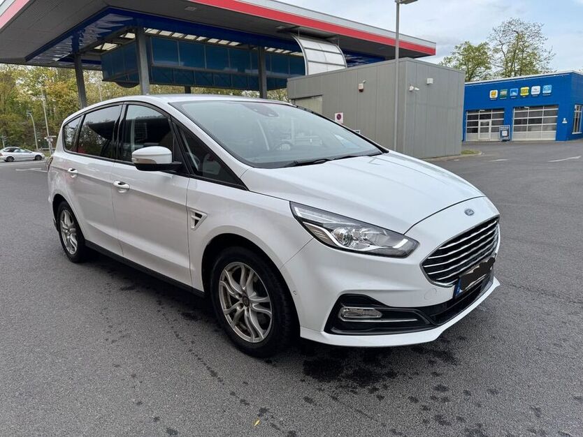 S-Max