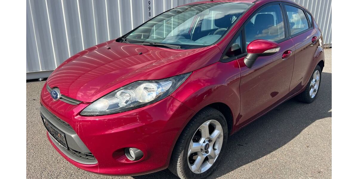 Ford Fiesta 221.000 km 2.990 &euro; Berlin 12057